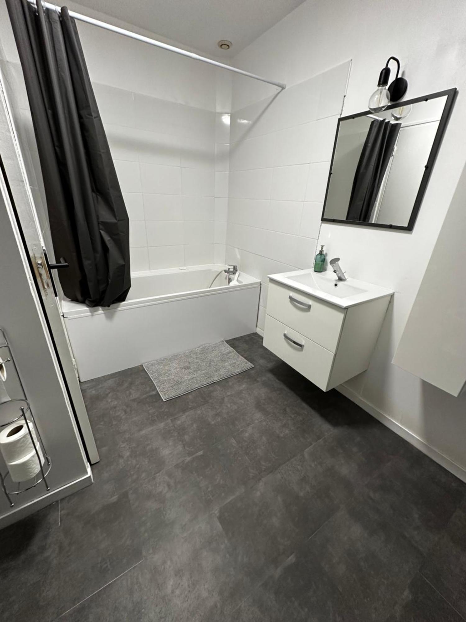 Appartement La Nouvelle Ecole à Ruillé-en-Champagne Extérieur photo